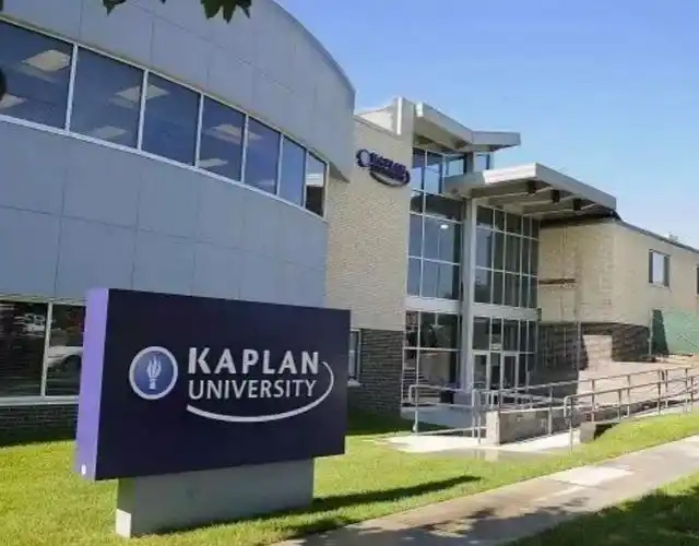 楷博高等教育学院